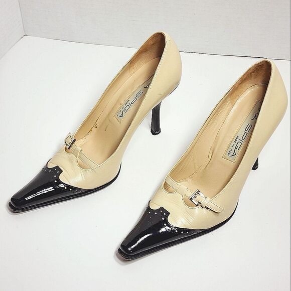Via Spiga Shoes - Via Spiga Cream and Black Pointed Toe Heels